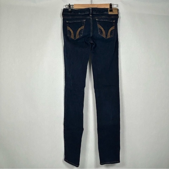 2 for$15 Hollister Dark Wash Jeans - Picture 13 of 14